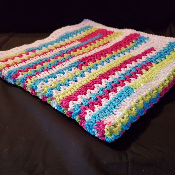 Crochet Candy Stripe Baby Blanket-Afghan/New - Picture 5 of 5